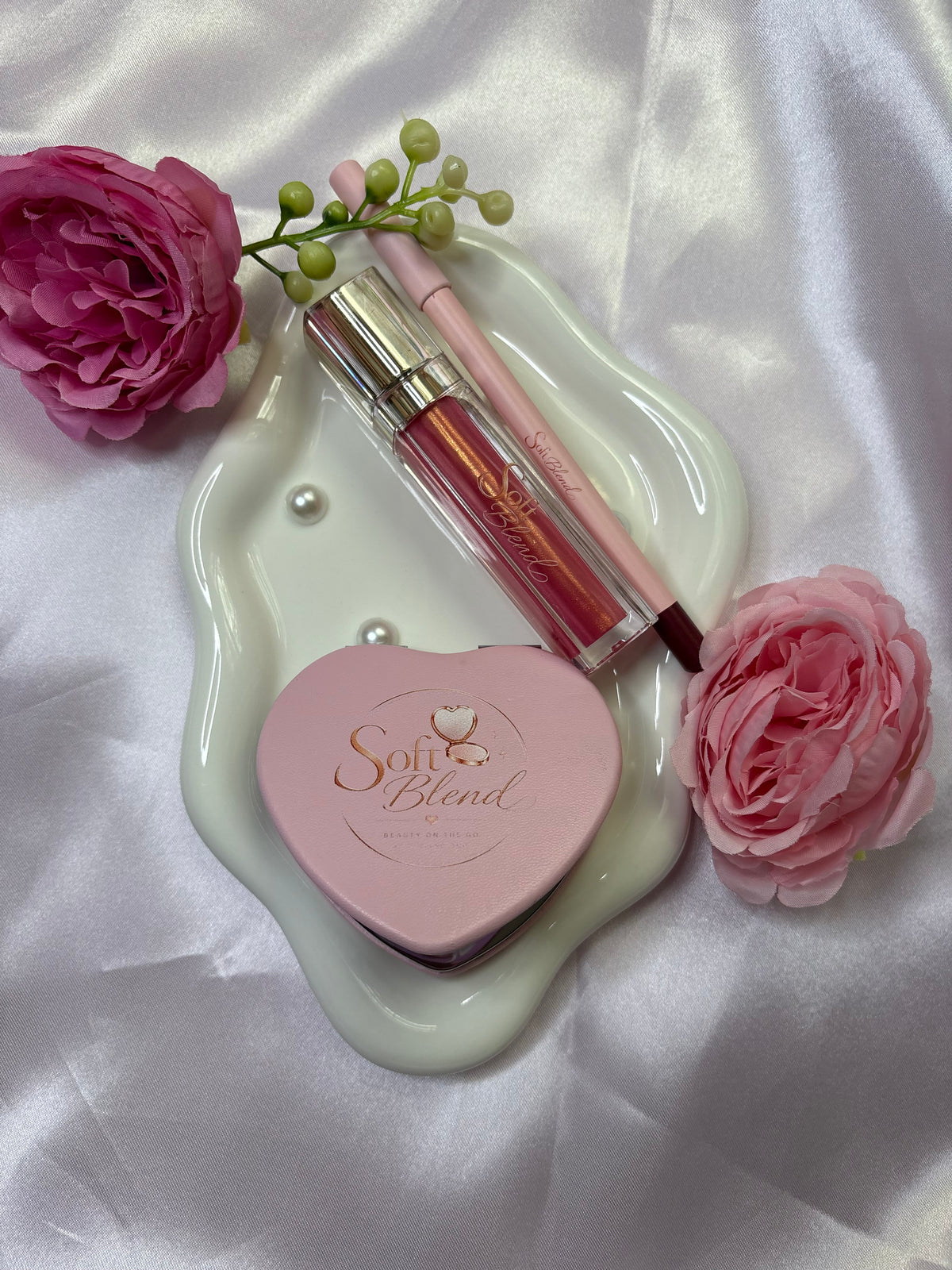 Soft Blend Lip Combo + Heart Mirror